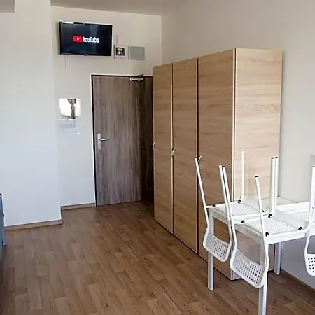 Milex Hostel *