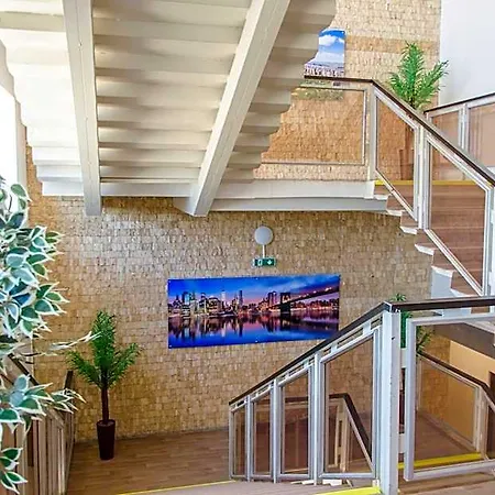 Milex Hostel Nove Mesto nad Vahom